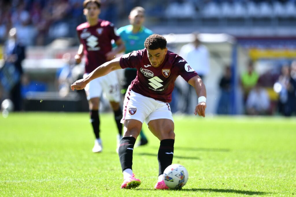 Che Adams Torino