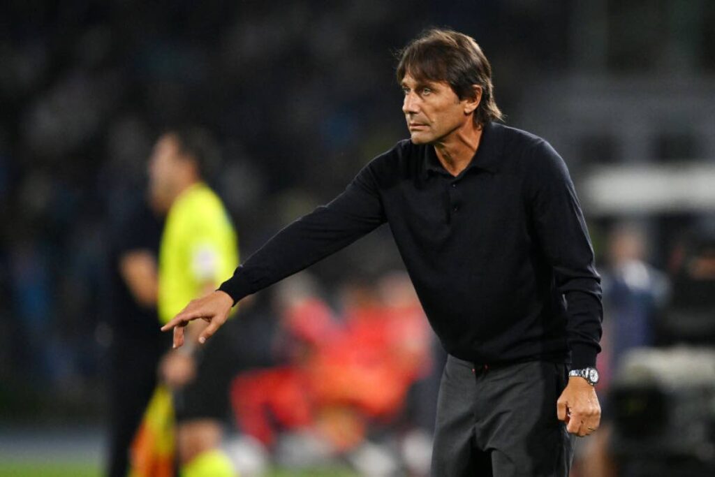 Conte in conferenza per Torino-Napoli: l'annuncio su Raspadori