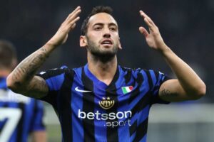 Inter, Calhanoglu rischia una dura squalifica: il motivo