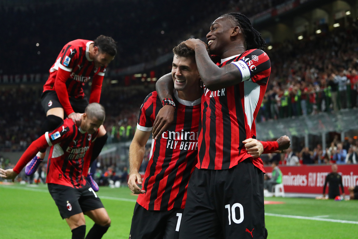 Probabili formazioni Dinamo Zagabria - Milan: le scelte su Theo Hernandez e Leao